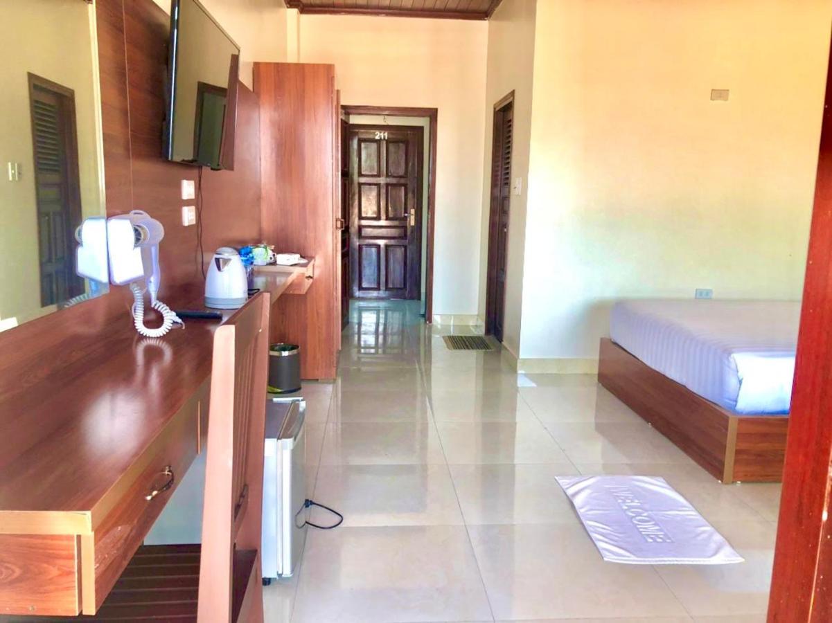 Vang Vieng Garden Resort Екстер'єр фото