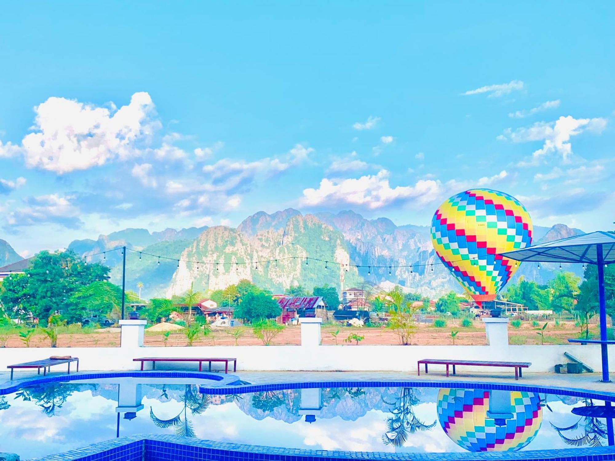 Vang Vieng Garden Resort Екстер'єр фото
