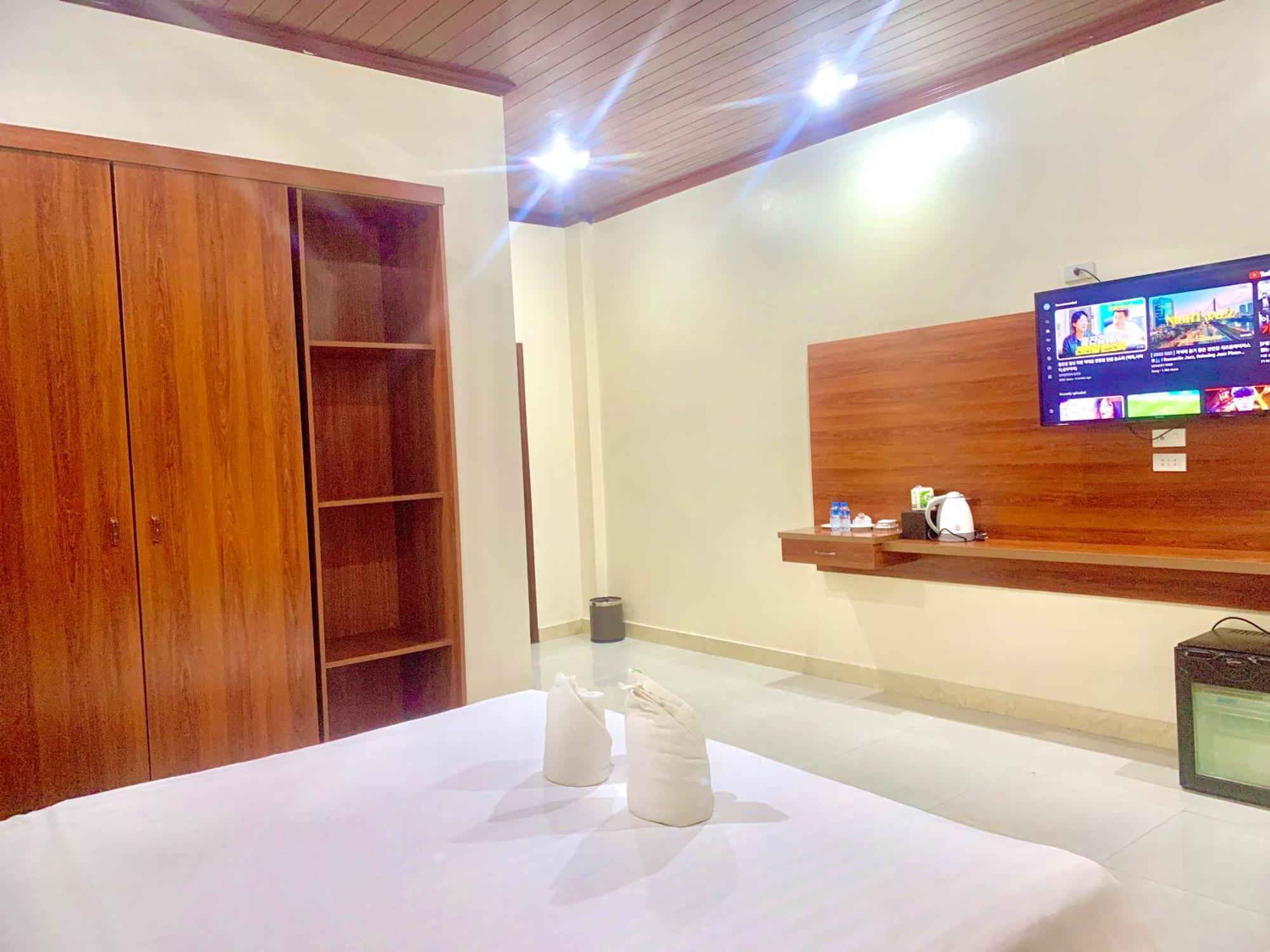 Vang Vieng Garden Resort Екстер'єр фото